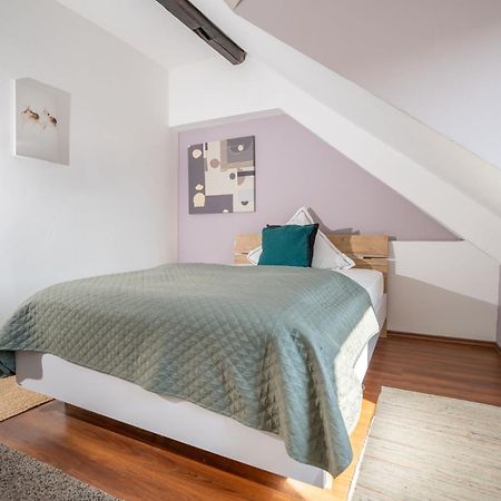 12: Privatzimmer Fuer Reisende Durch Koblenz Koblenz  Buitenkant foto