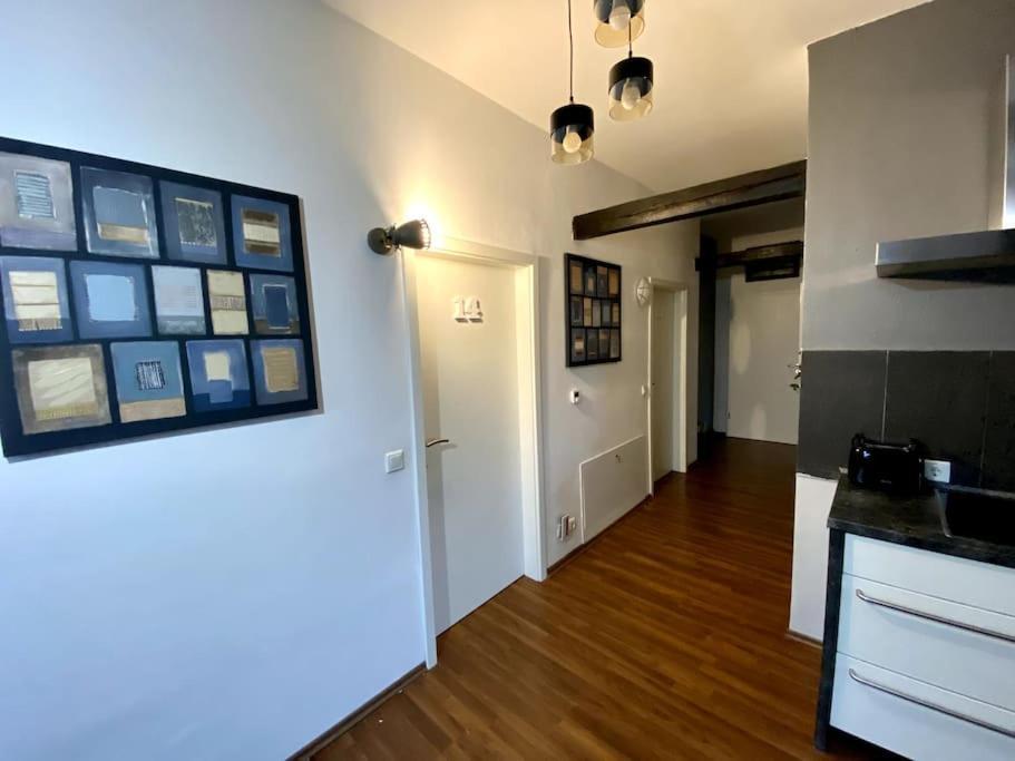 12: Privatzimmer Fuer Reisende Durch Koblenz Koblenz  Buitenkant foto
