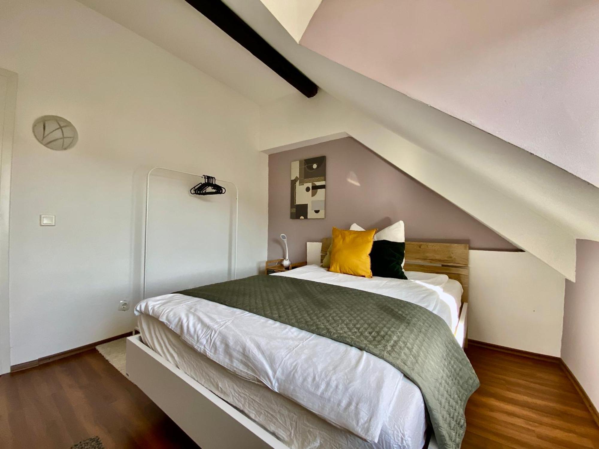 12: Privatzimmer Fuer Reisende Durch Koblenz Koblenz  Buitenkant foto