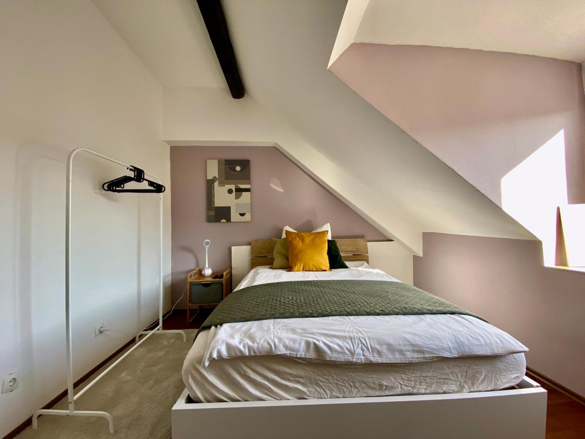 12: Privatzimmer Fuer Reisende Durch Koblenz Koblenz  Buitenkant foto